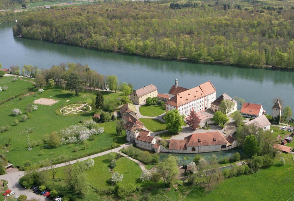 Schlosshotel Beuggen Karsau Exterior photo